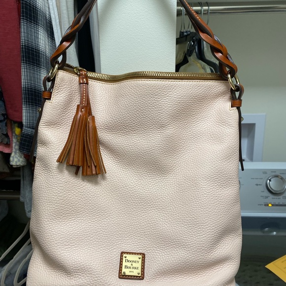 Handbag - Picture 2 of 3